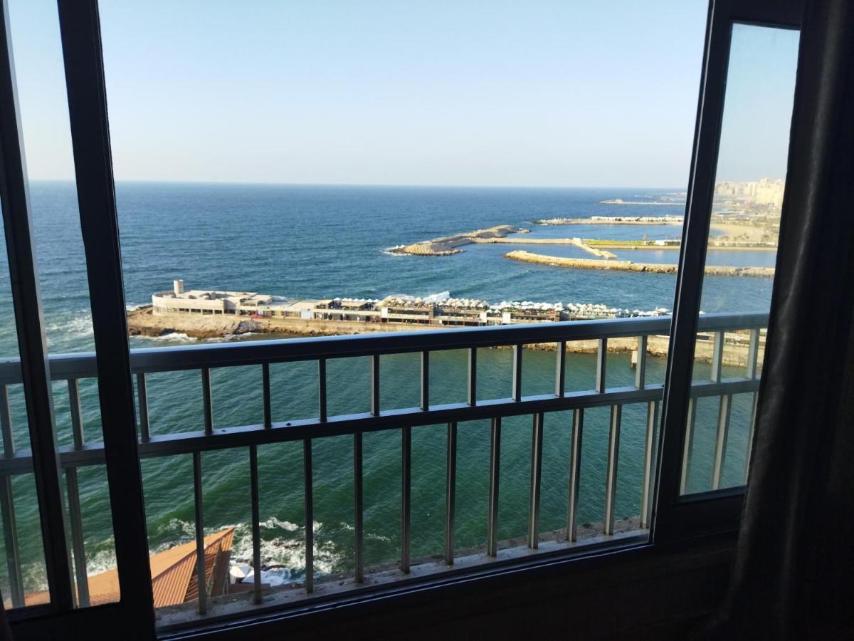 3 Gleem Seaview Hotel de apartamente