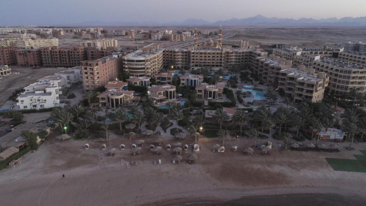 Seashore Homes Resort 3*
