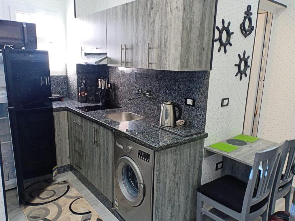 Apartment Oasis Resort-nice -b31-al Ahyaa -