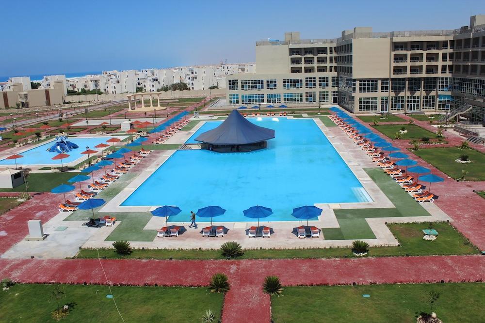 Resort Tolip North Coast