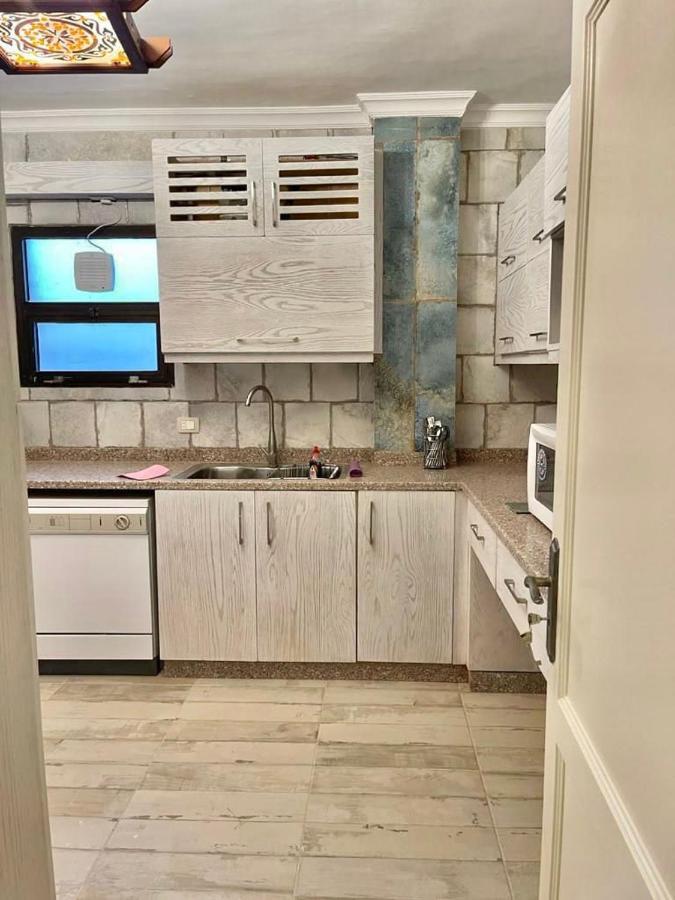 Apartament Luxurious 3 Bedroom Rustic Overlooking Huge Garden - For Families And Couples Cairo