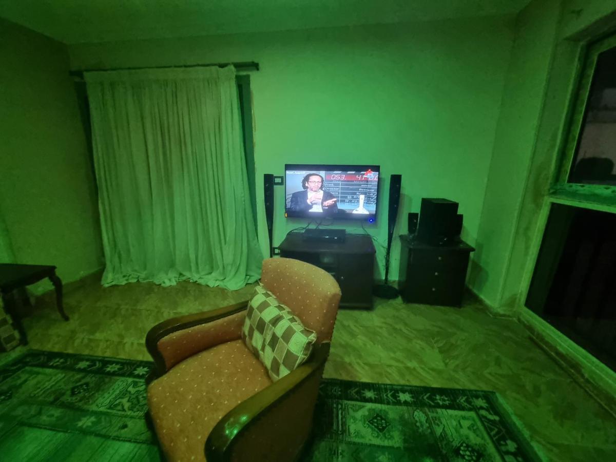 Apartment Zamzm Panoramic Sea View Family Flat - Beachfront