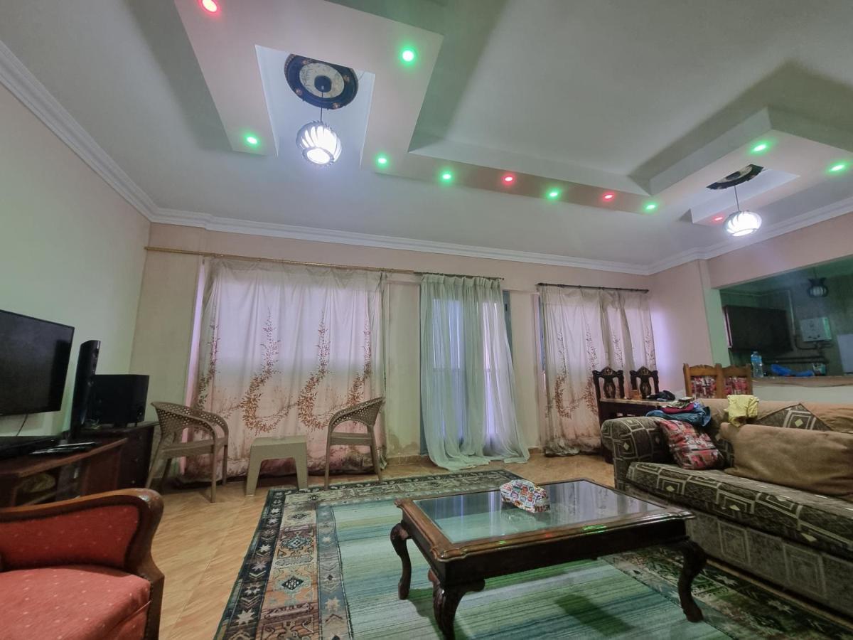 Apartment Zamzm Panoramic Sea View Family Flat - Beachfront