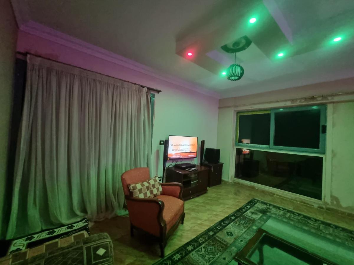 Apartment Zamzm Panoramic Sea View Family Flat - Beachfront *