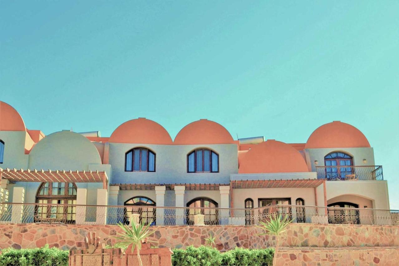 Rohanou Resort 4*