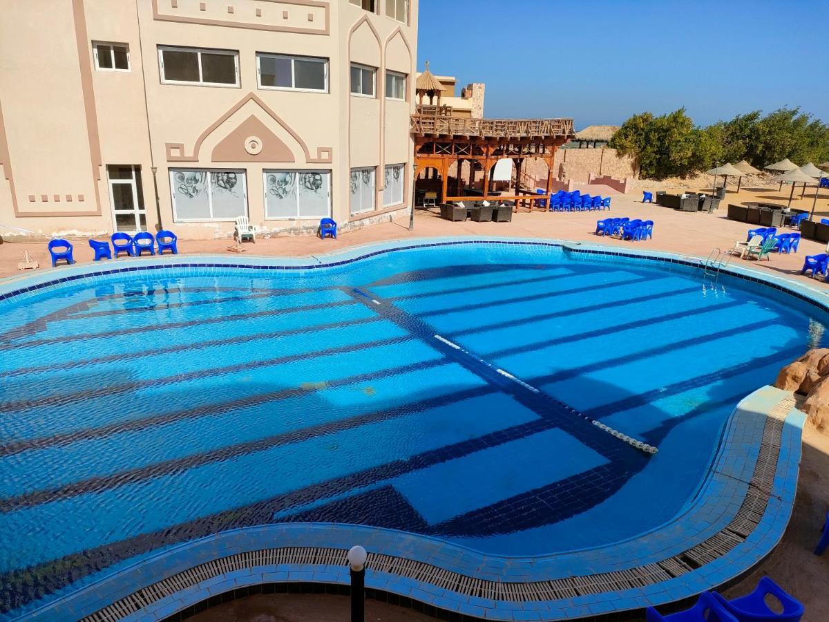 Resort El Hayah - Families Only