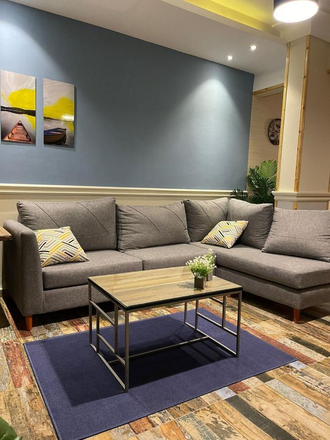 Alexander House Apartment *