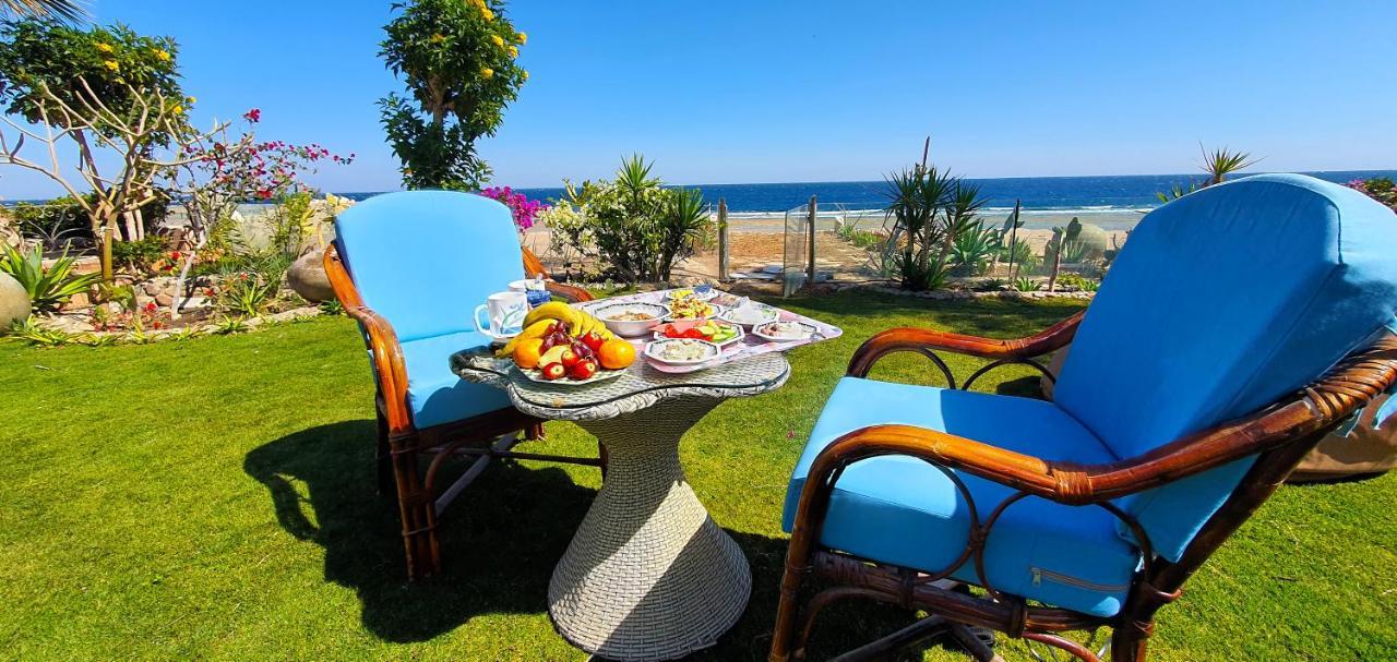 Villa Luxury Seafront Pool - 3 Stories & Roof Floor - Master Bedrooms