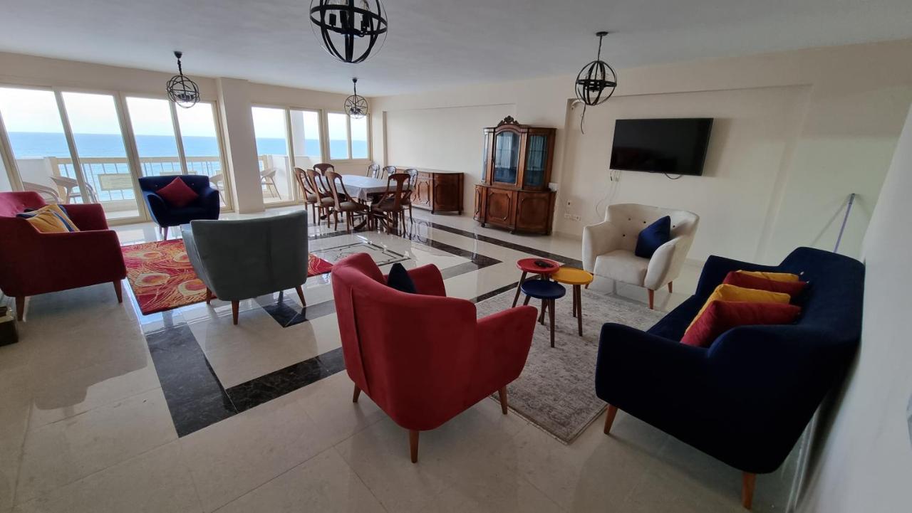 Alex Sea View - Families Only Alexandria