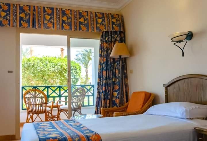 Resort Coral Beach Montazah (adults Only) 4*