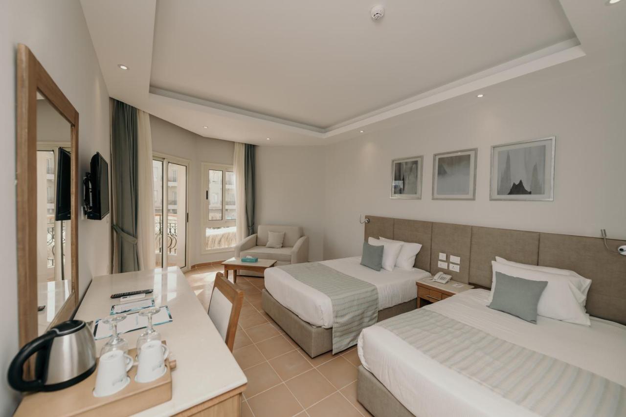 Sunrise Aqua Joy Complex 4*