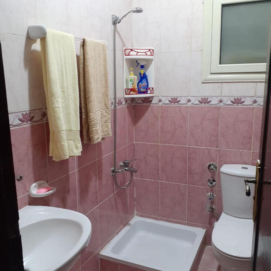 Apartment Hossam 3 -