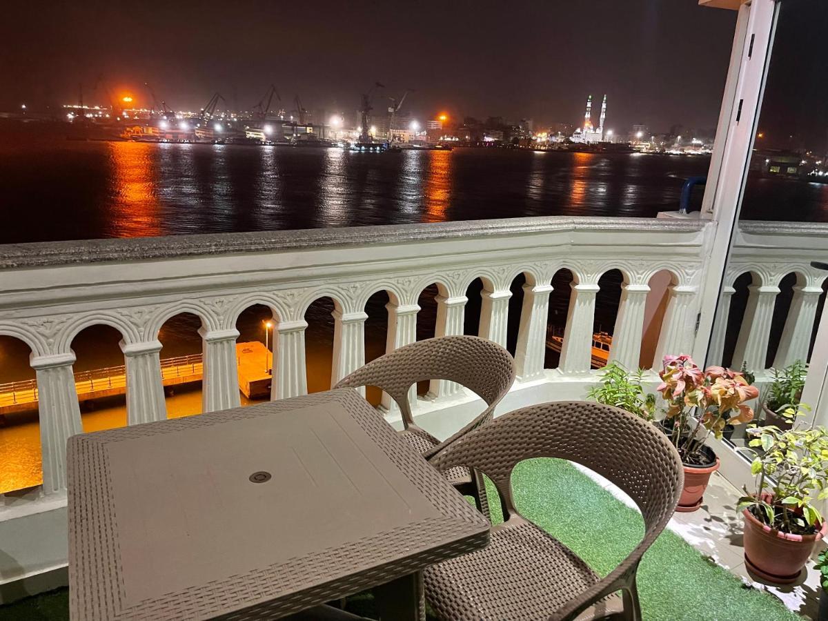 مطلة علي قناة السويس701 * Port Said