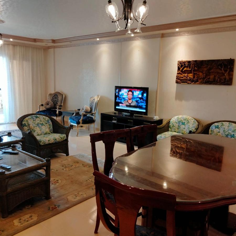 Afnan Guest- Rehab Apartment New Cairo