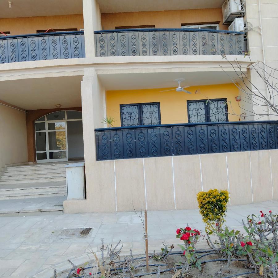 Afnan Guest- Rehab Apartment New Cairo