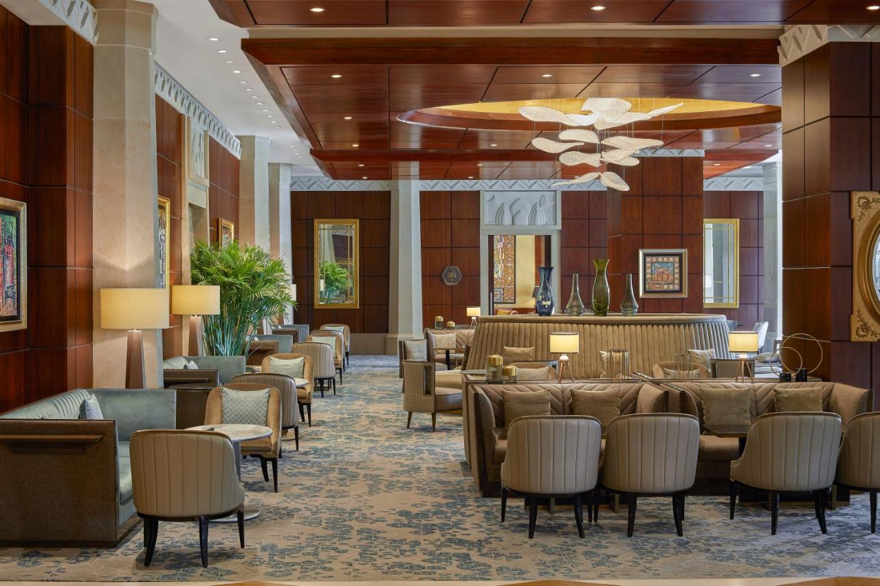 The Nile Ritz-carlton, Hotel