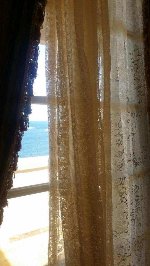 Misr Hotel *