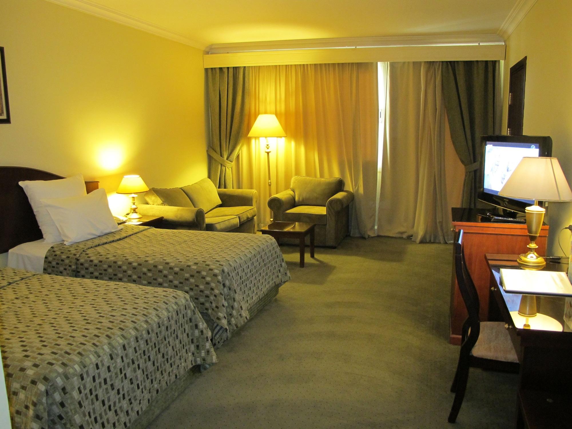 Grand Pyramids Hotel Giza