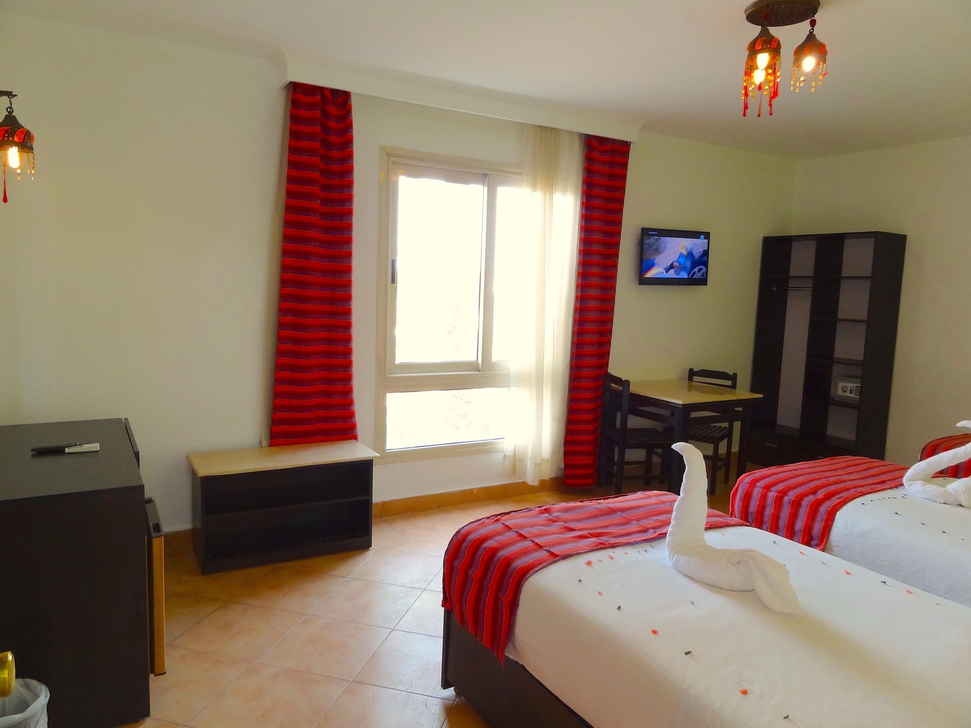 Naama Blue Sharm El Sheikk