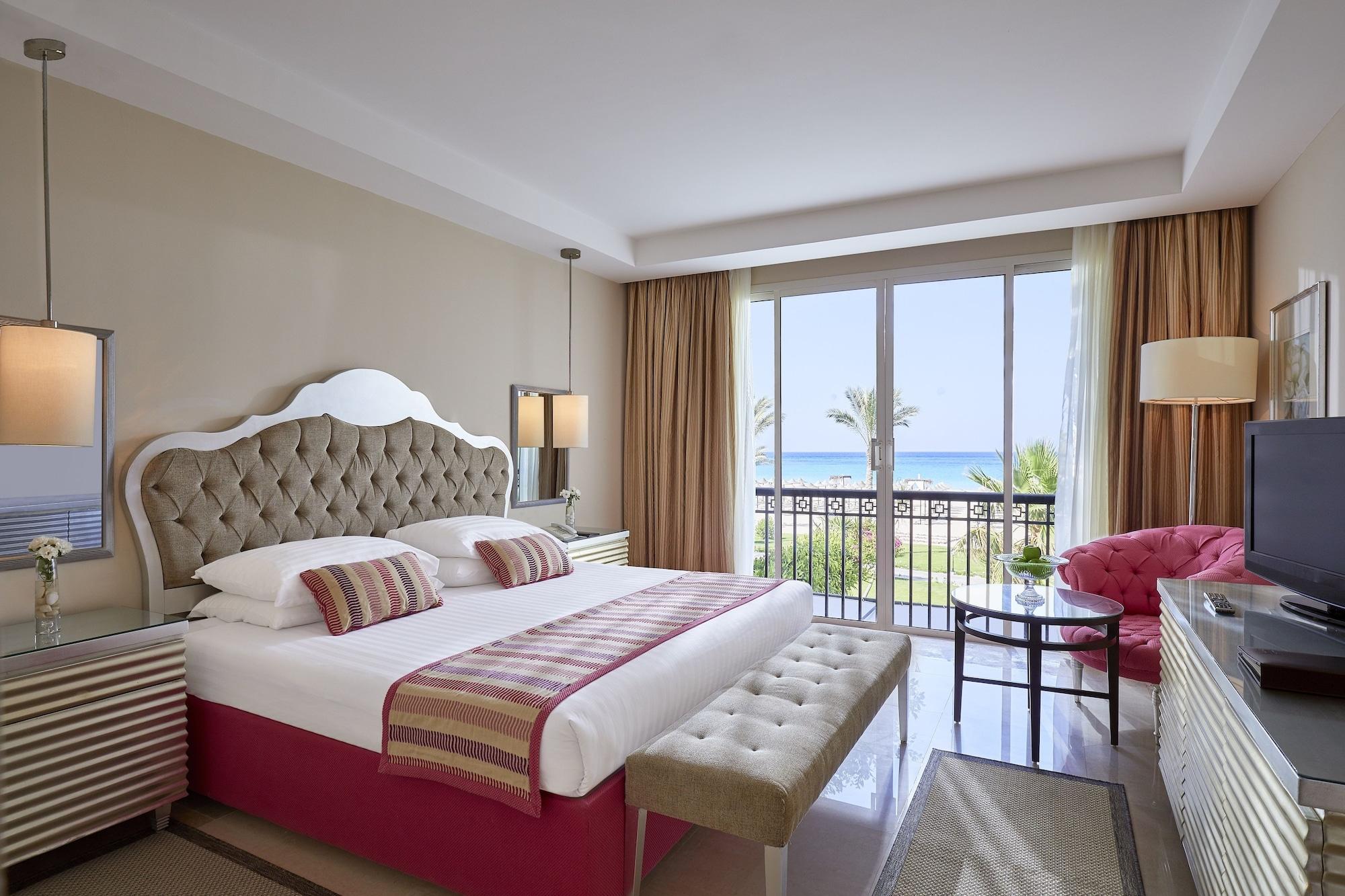 Jaz Crystal, Almaza Bay 5*