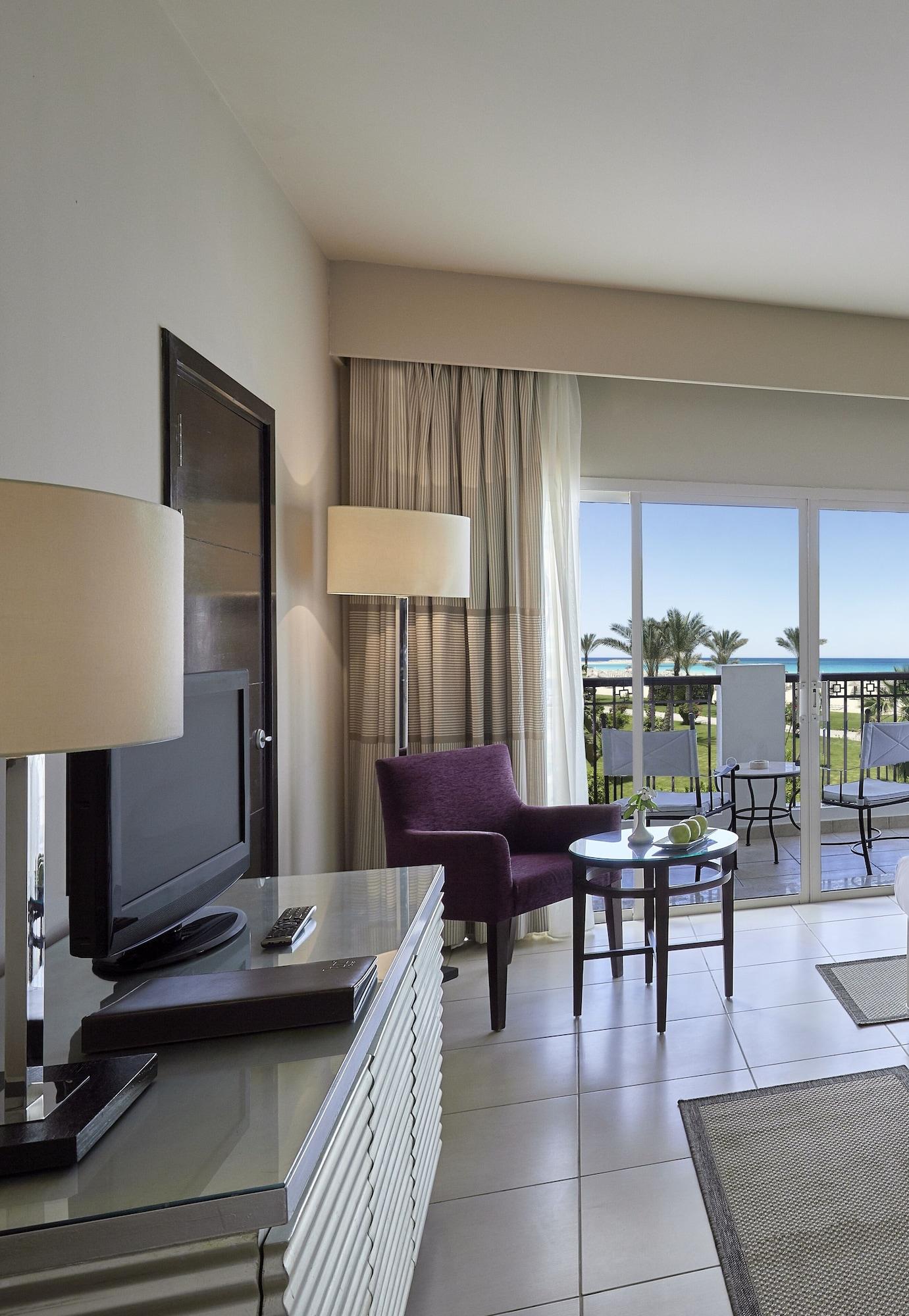 Resort Jaz Crystal, Almaza Bay 5*
