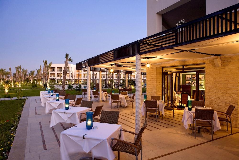 Jaz Crystal, Almaza Bay Resort Mersa Matruh