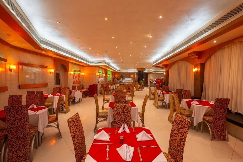Sphinx Aqua Park 4* Hurghada