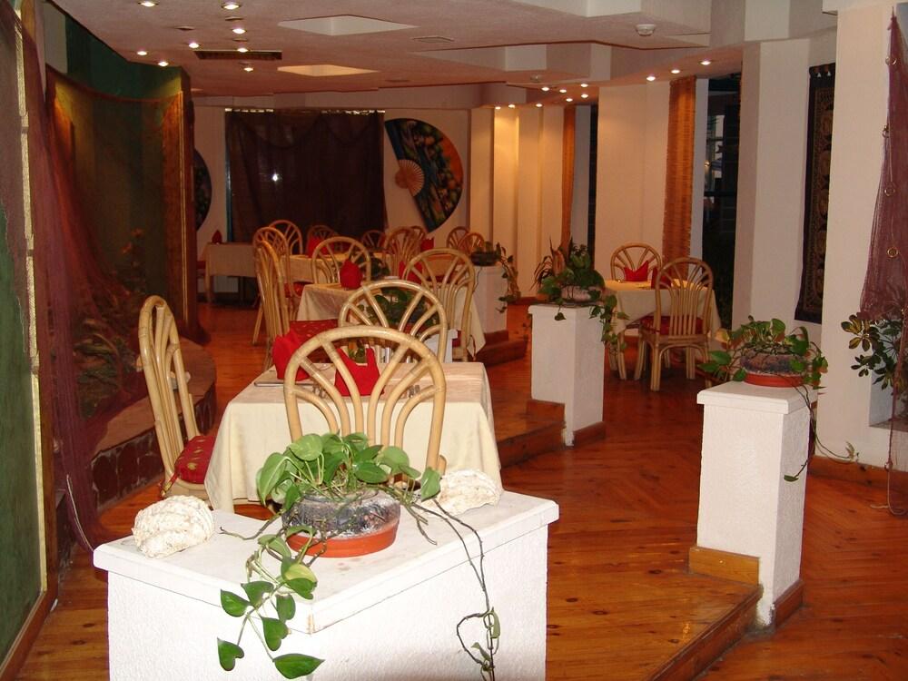 Complex Sharm Holiday Resort 4*