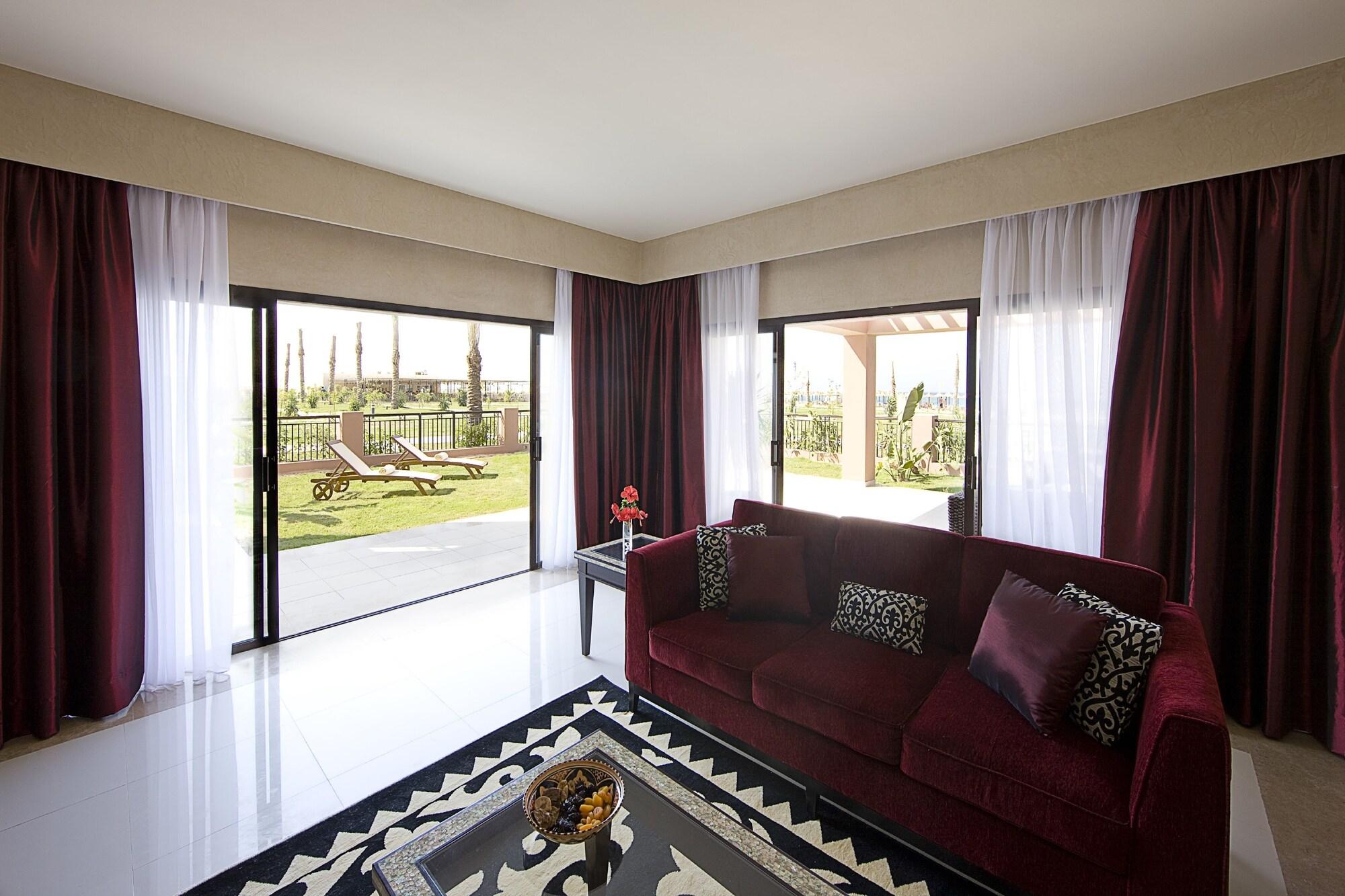 Jaz Oriental, Almaza Bay 5*