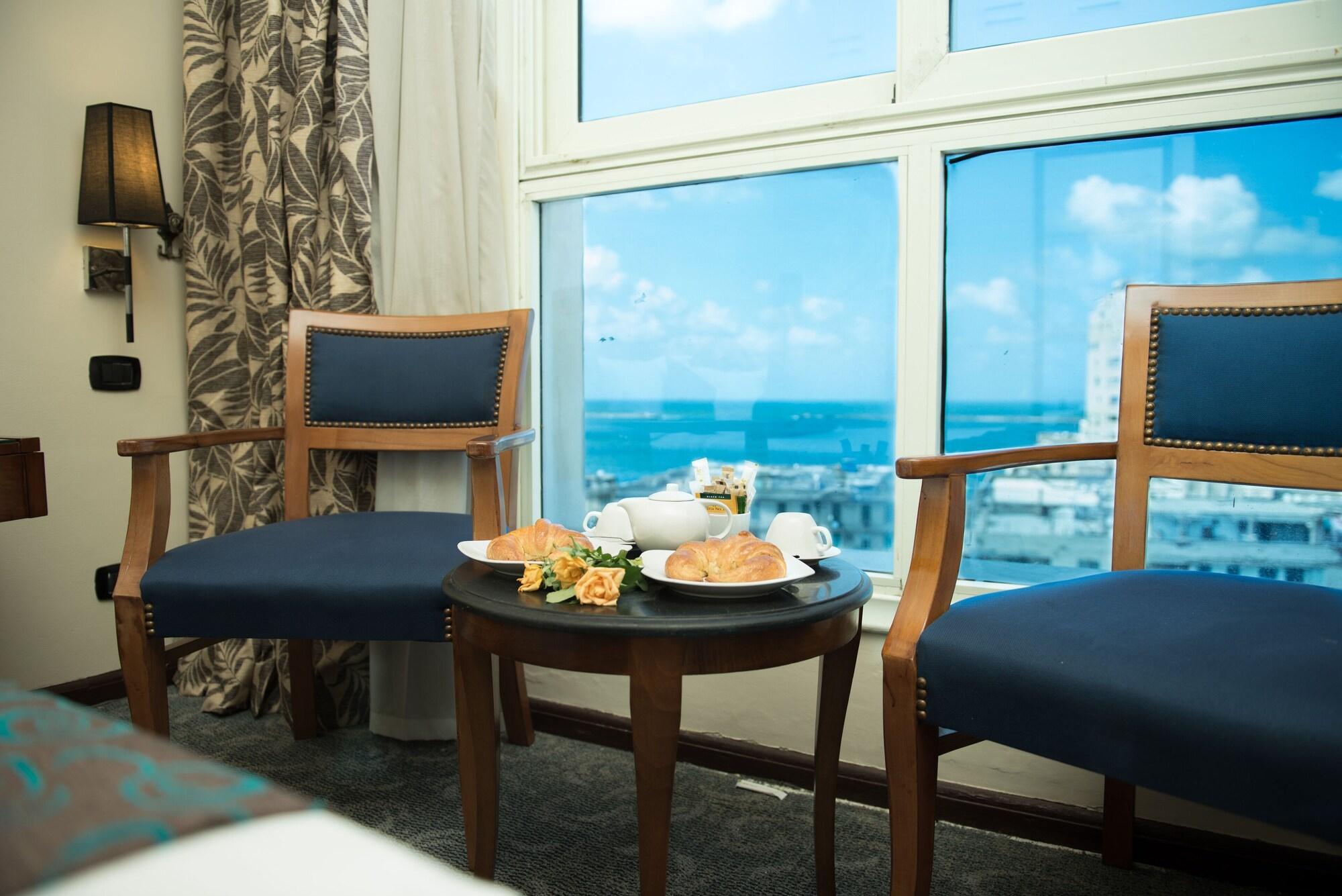 Cherry Maryski Hotel Alexandria