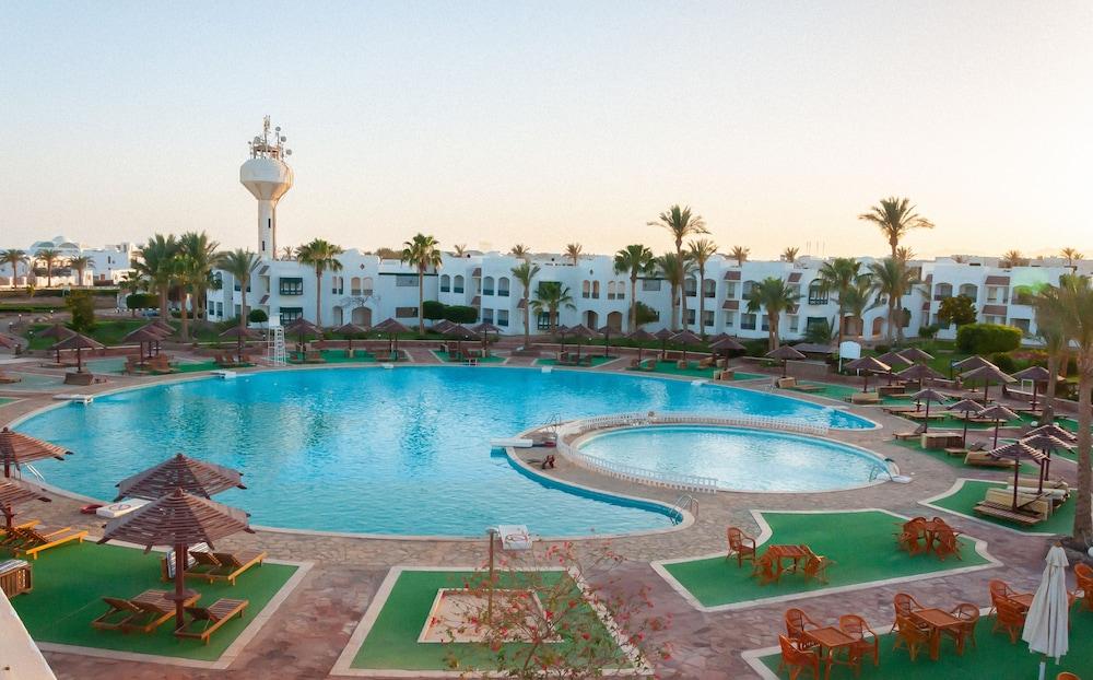 Coral Beach Montazah (adults Only) 4* Sharm el-Sheikh