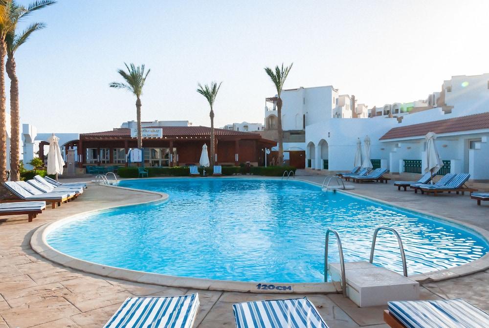 Coral Beach Montazah (adults Only) 4* Sharm el-Sheikh