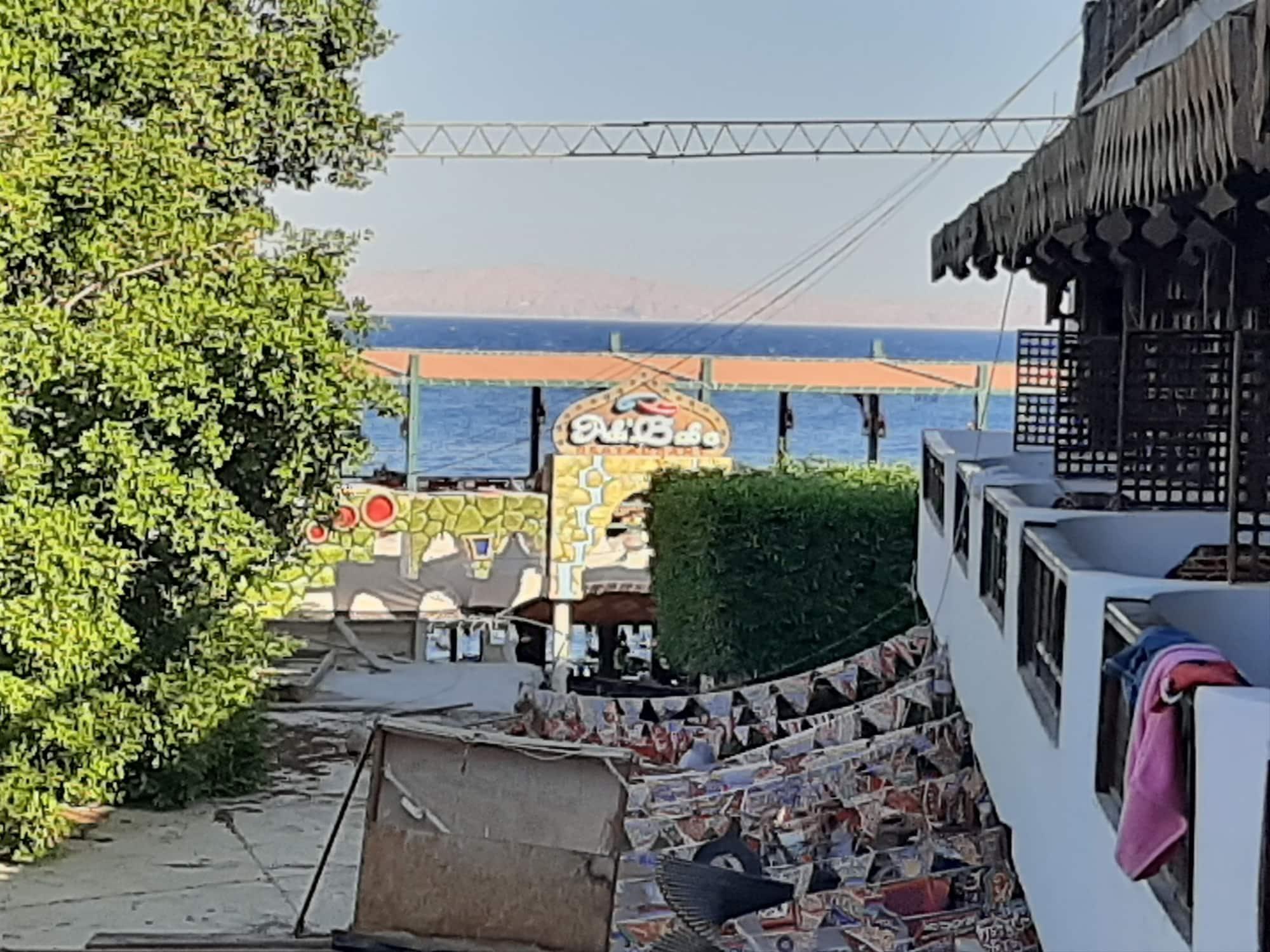 Ali Baba Hostel *