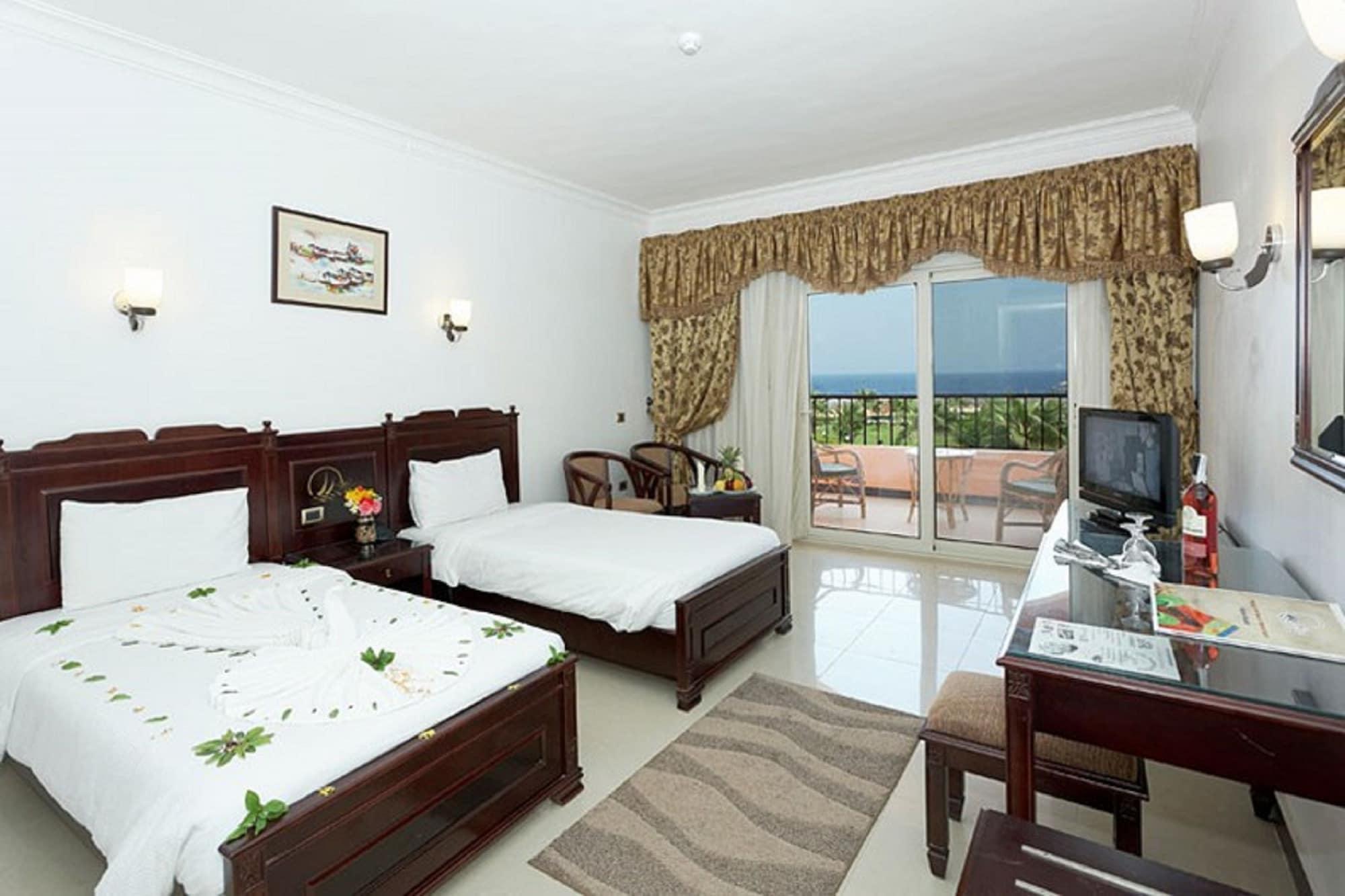 Resort Three Corners Happy Life