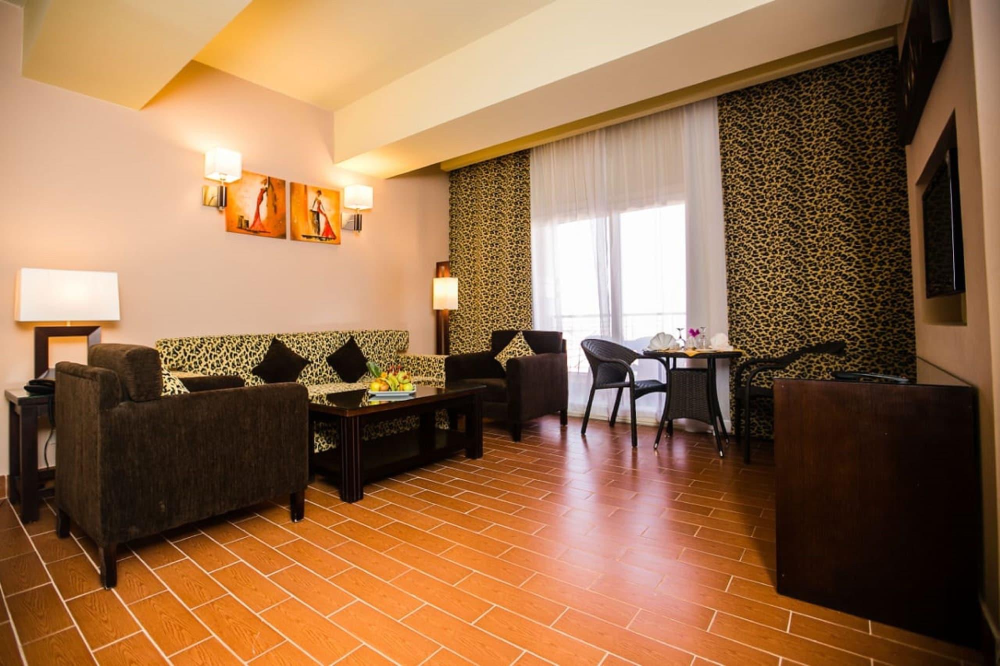 Resort The Bosque 4*