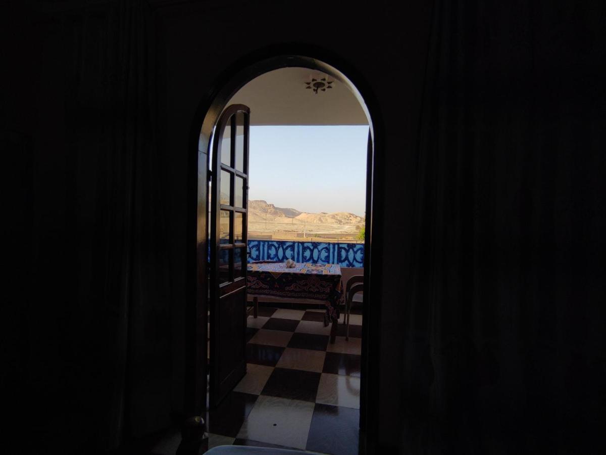 Apartment Ahmed Mulatam House Luxor