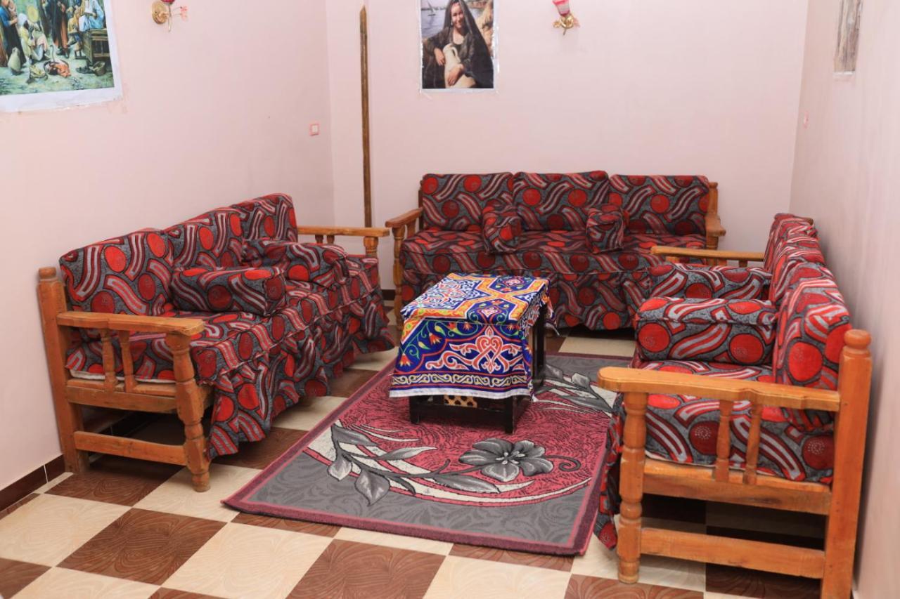 Ahmed Mulatam House Daire