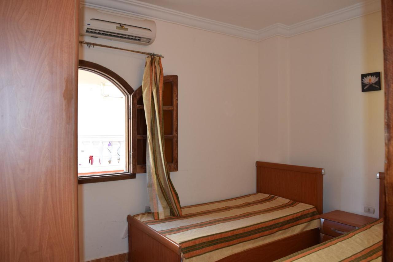 Absolute Sea View Flats Apartamento