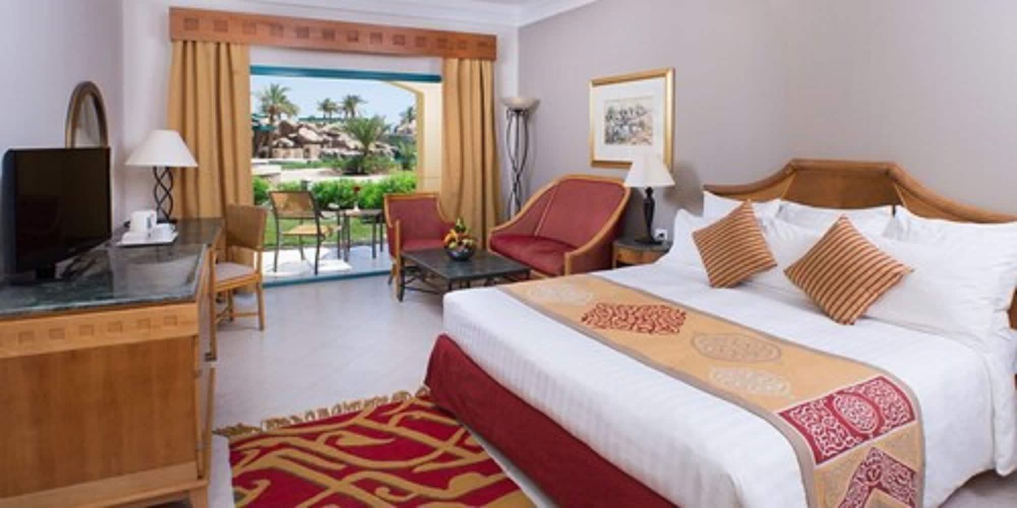 The Bayview Heights 5*
