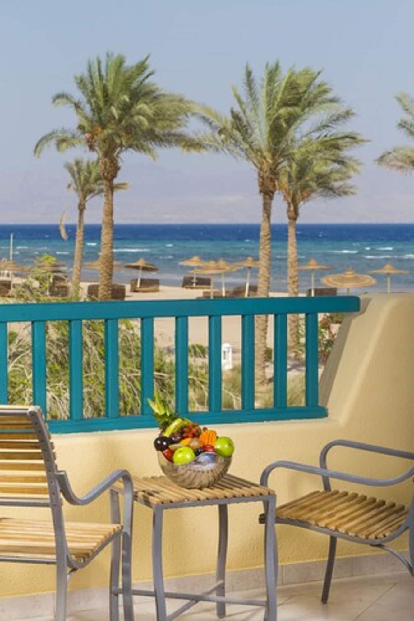 Hotel The Bayview Heights Taba