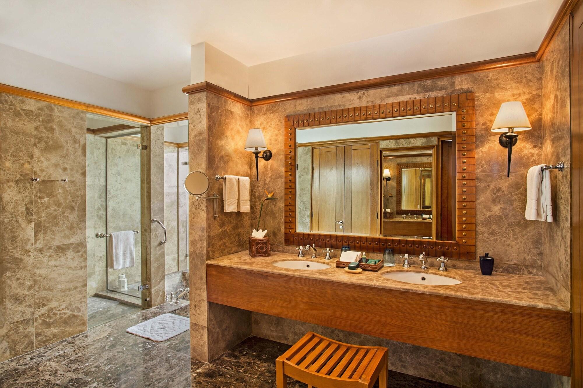 The Oberoi Resort, Resort