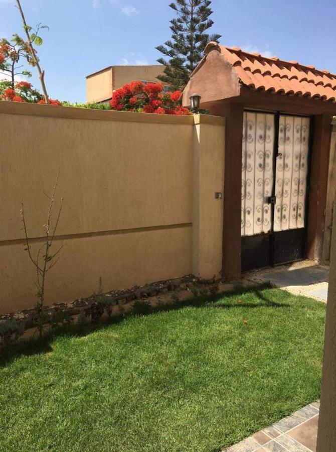 Villa Lovely 5- Bedroom With Overflow Pool With Garden At Oasis Alexandria