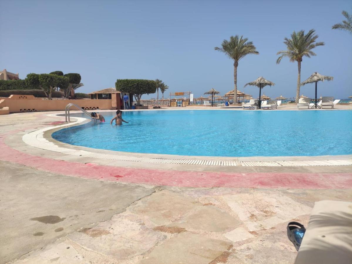 Vitamin Sea - La Hacienda Apartment