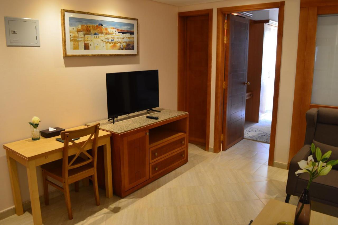 Sky View 3*