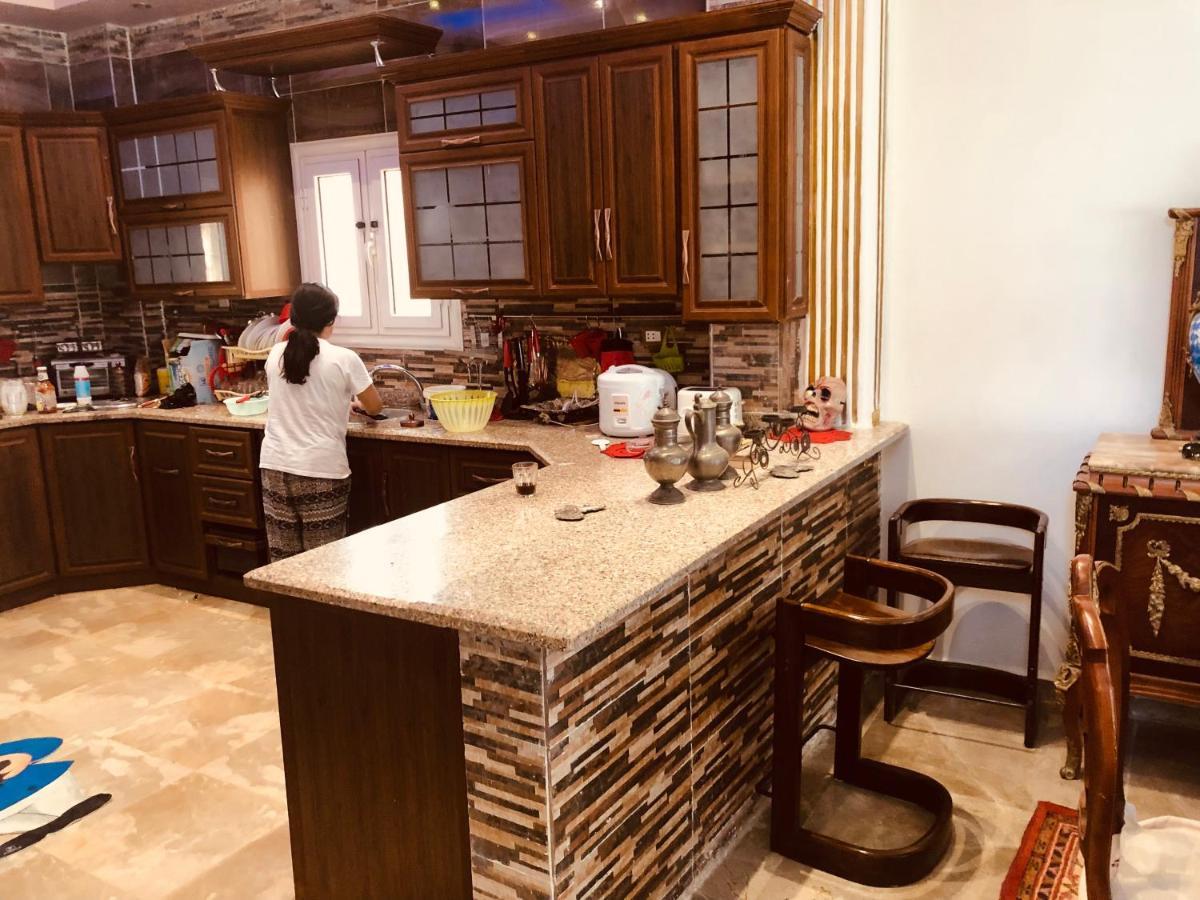 Lovely 5- Bedroom With Overflow Pool With Garden At Oasis * Alexandria