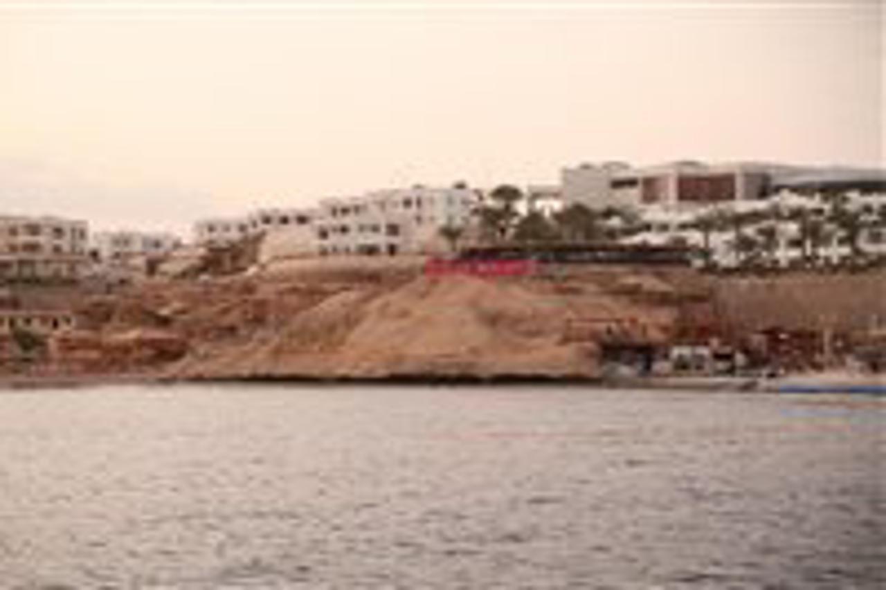 Dessole Royal Rojana Resort