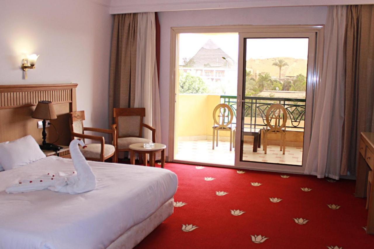Regency Pyramids Hotel Kafret el-Gabal