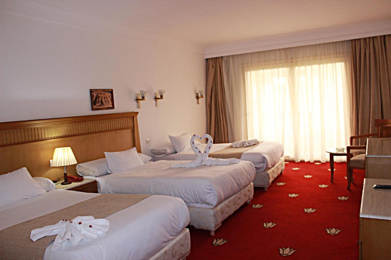 Regency Pyramids Hotel 4*