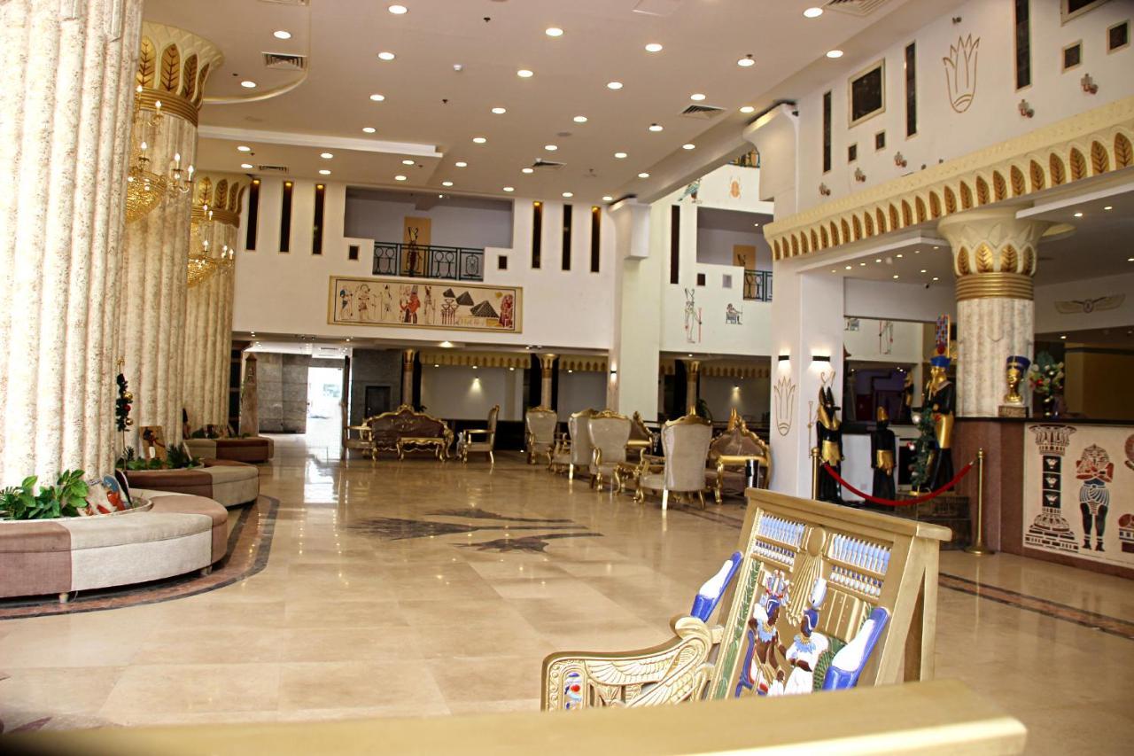 Hotel Regency Pyramids
