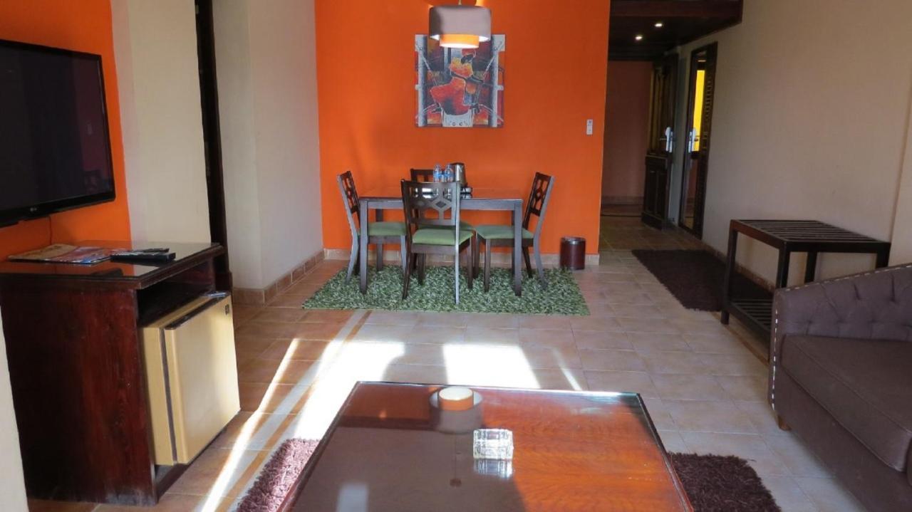 Resort Africana &